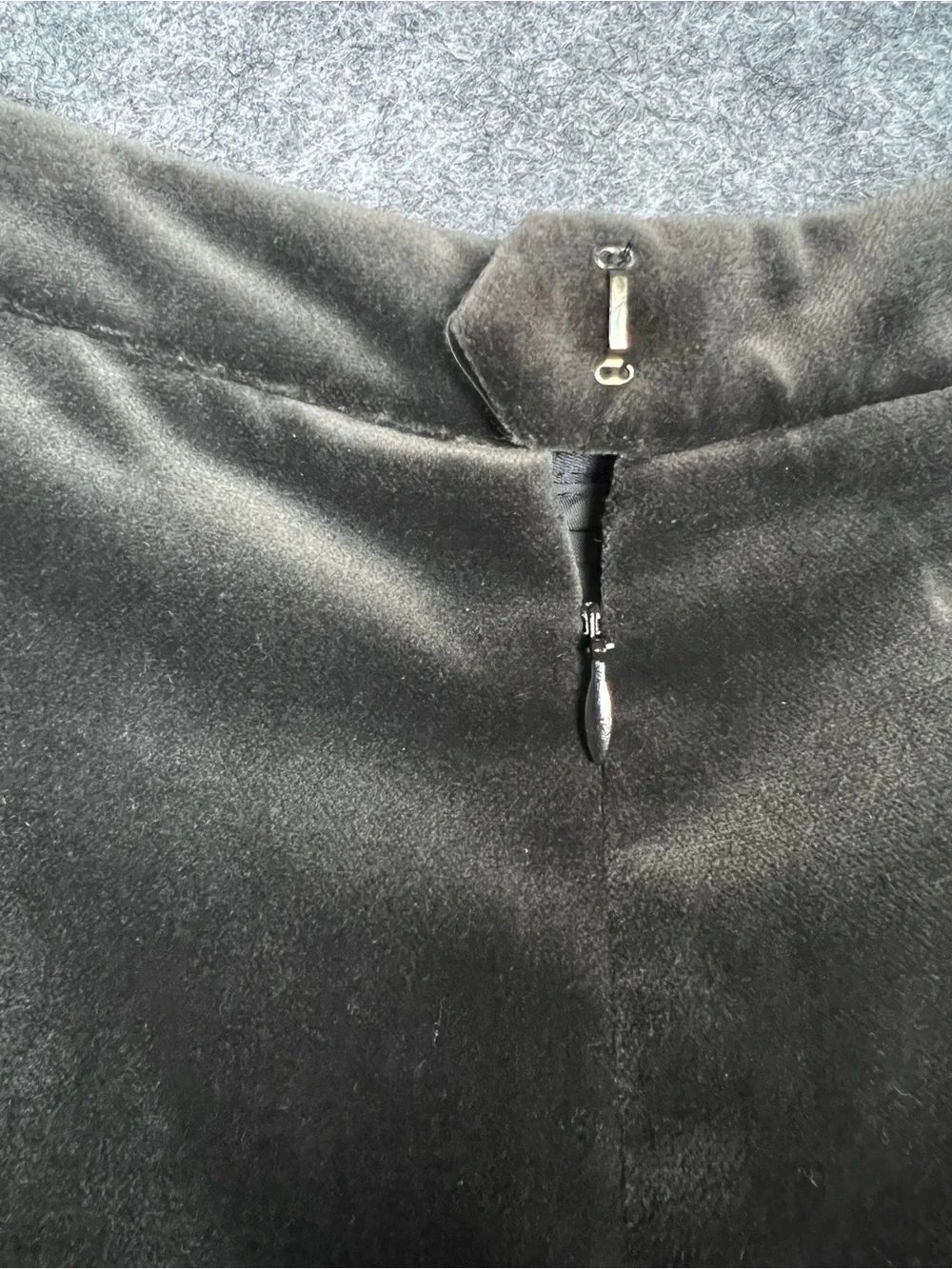 Burberry velvet pants women’s Size 12P Gray Vintage